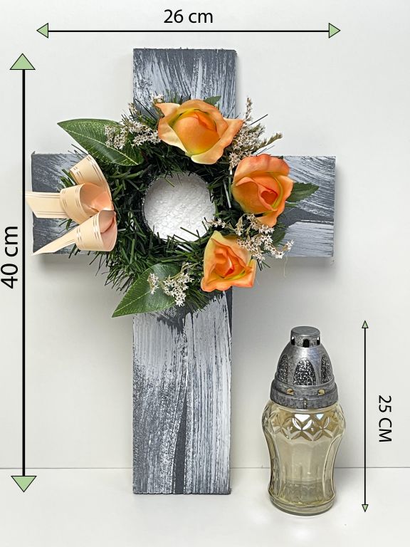 Kříž se svíčkou a umělou květinou v oranžové barvě Tuin
